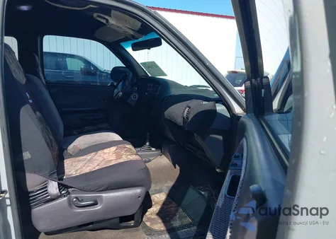 2000 Dodge Ram 1500 St from USA, damaged, VIN 3B7HF13Y6YG112656